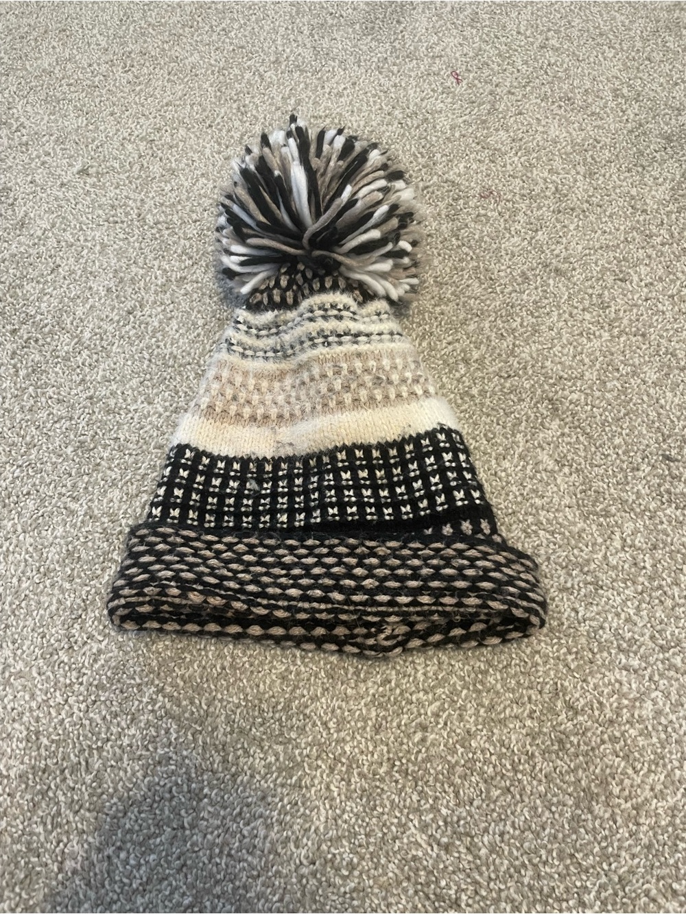 Cotton Wool BlendPom-Pom Beanie Hat - Black, White & Tan Winter Snow Skiing